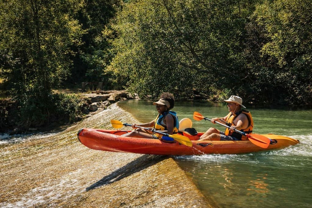 Vacances sportives dans une base de loisirs en Dordogne